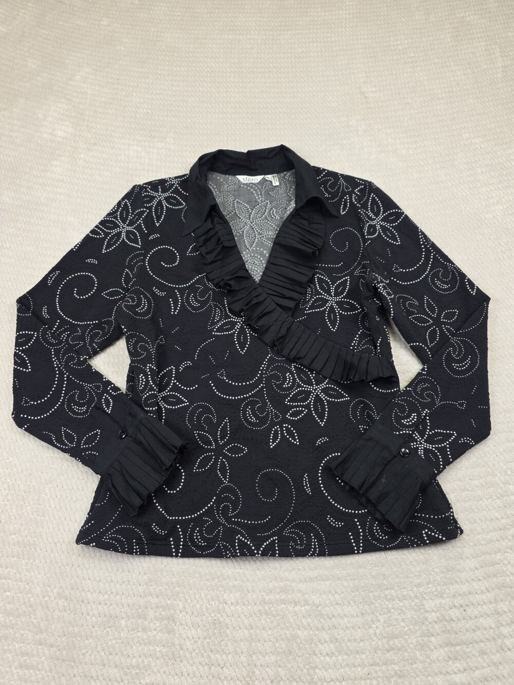Stera Shirt Womens XL Black Stretch Ruffled Trim
